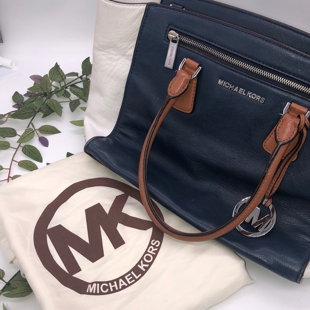 Michael Kors large Hand Bag